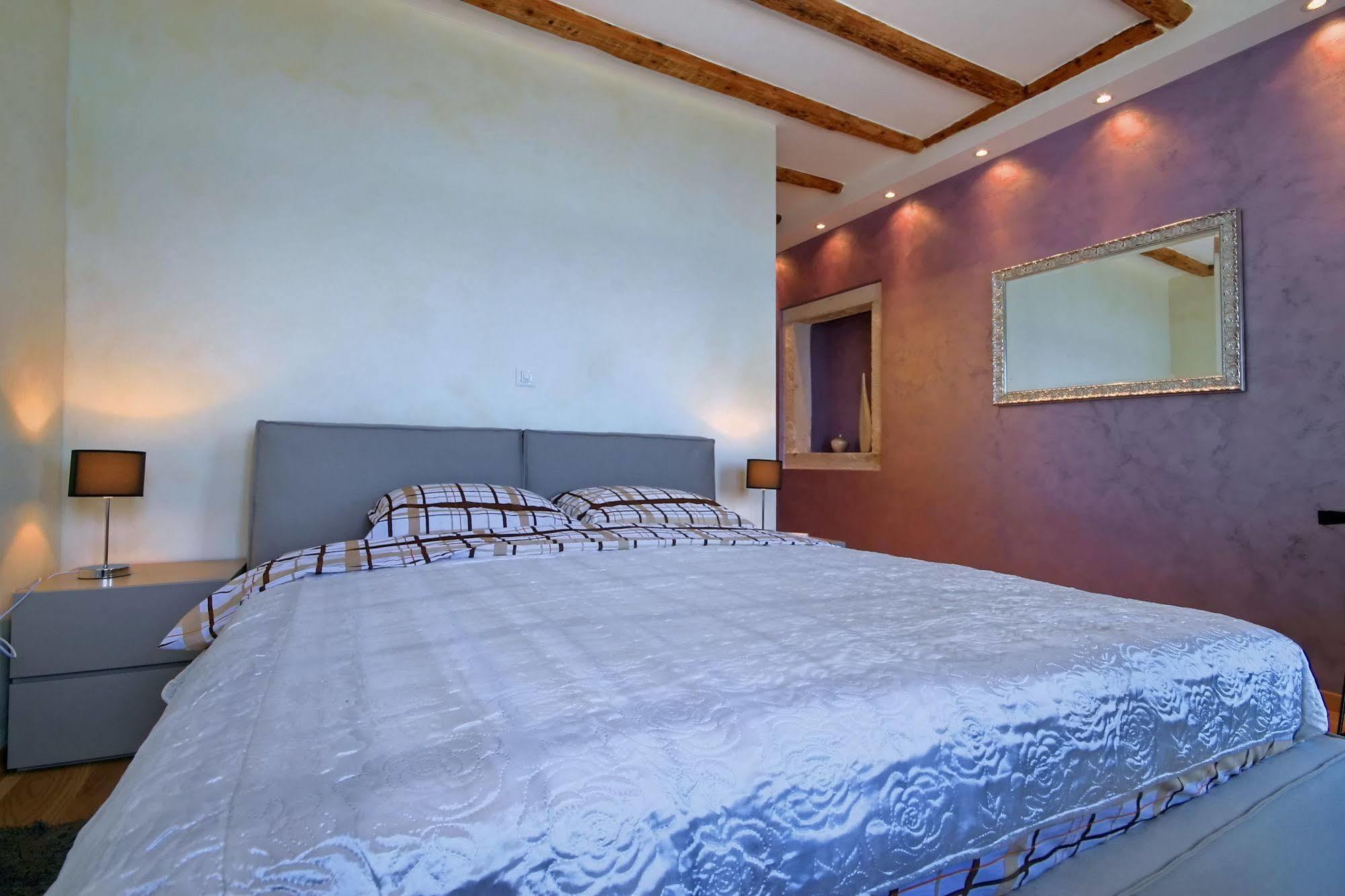 Angelo D'Oro Apartment Monte Rovinj Exteriör bild