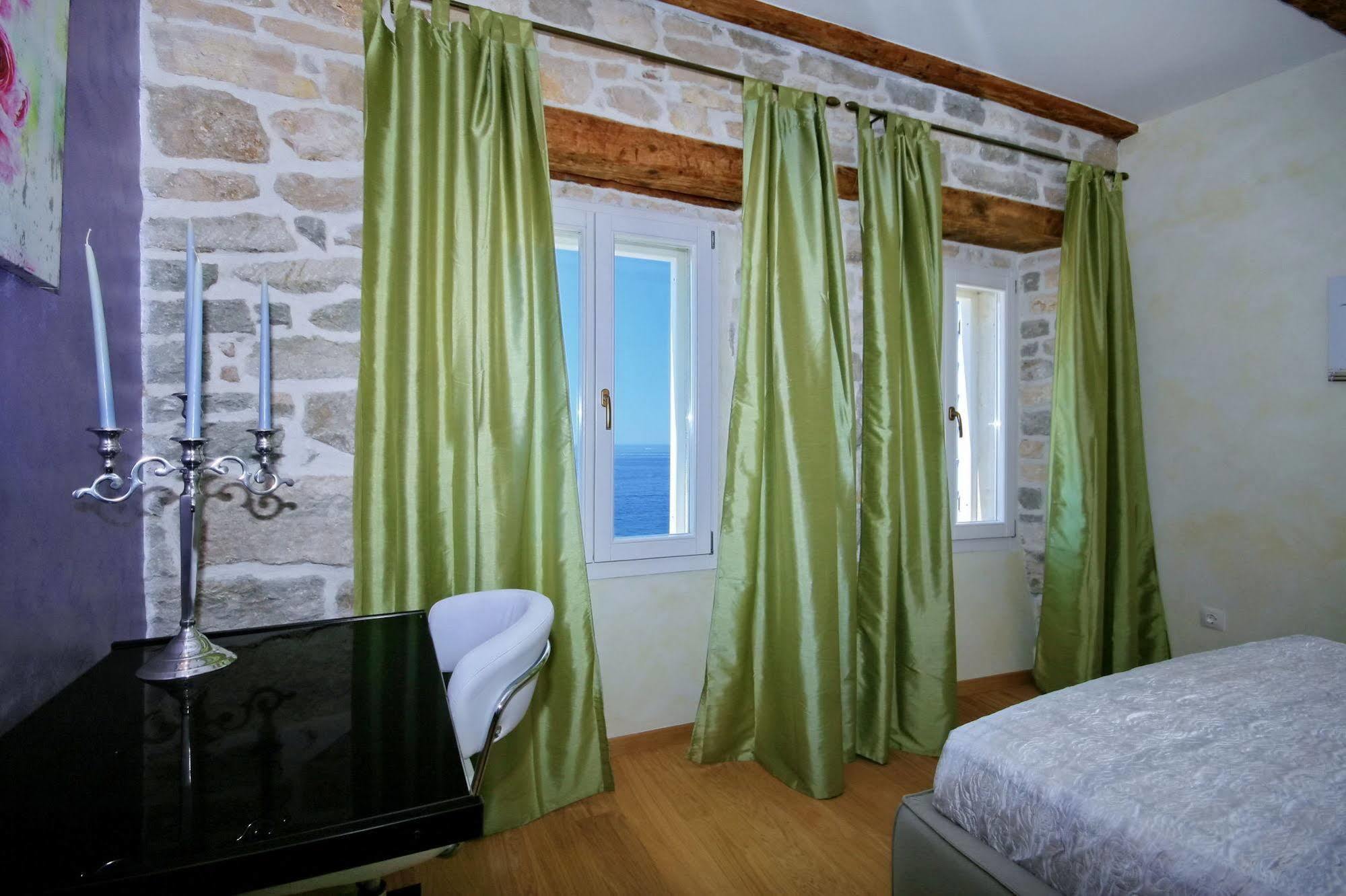 Angelo D'Oro Apartment Monte Rovinj Exteriör bild